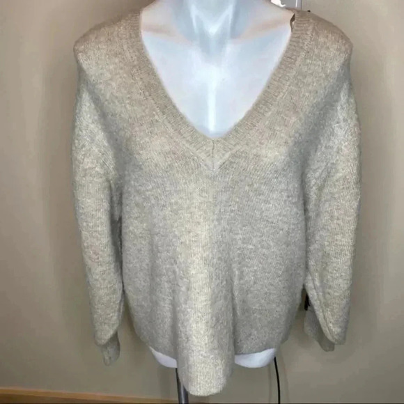 Zara Black Lace Trim Oversized V.neck sweater - Picture 5 of 13